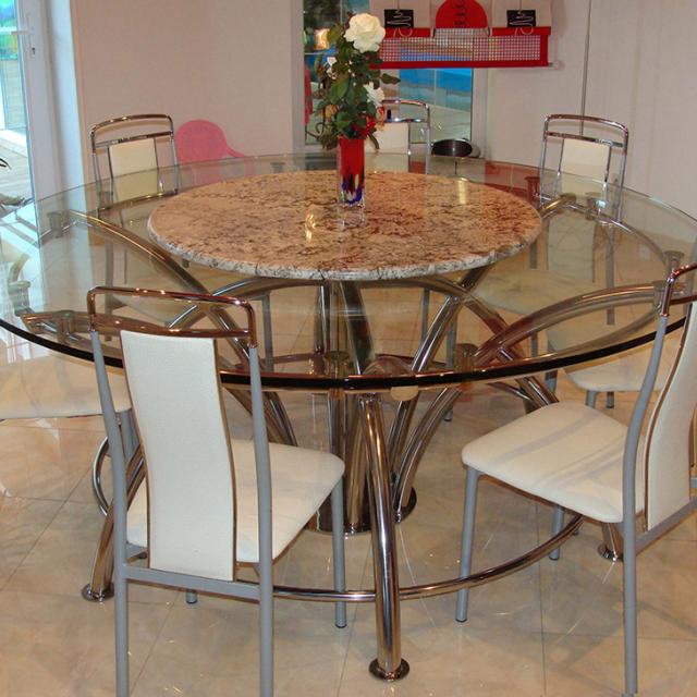 Стол обеденный из нержавеющей стали