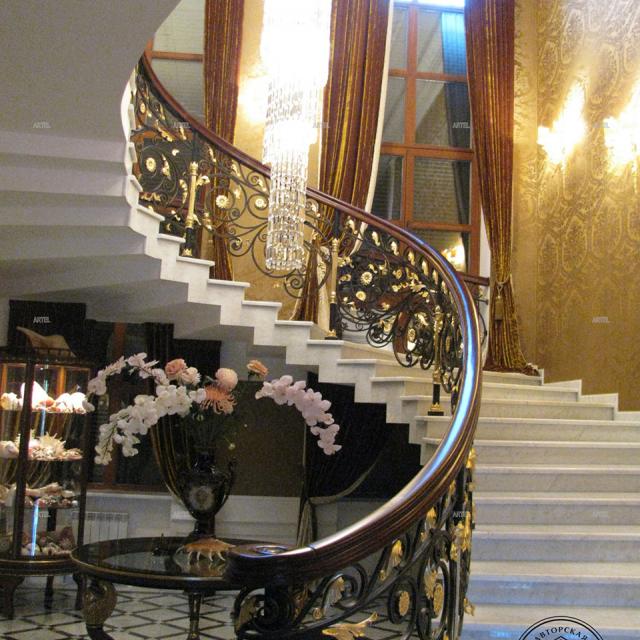 Кованое ограждение с сусальным золотом Вишенки Киевская область